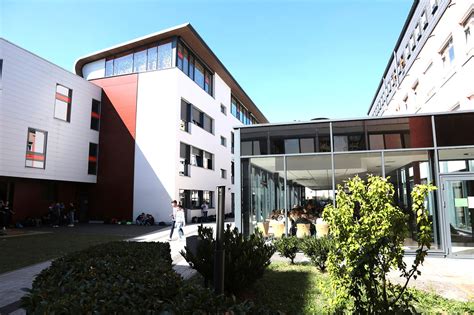 collège et lycée privés saint-pierre chanel|Collège et Lycée Privés Saint.